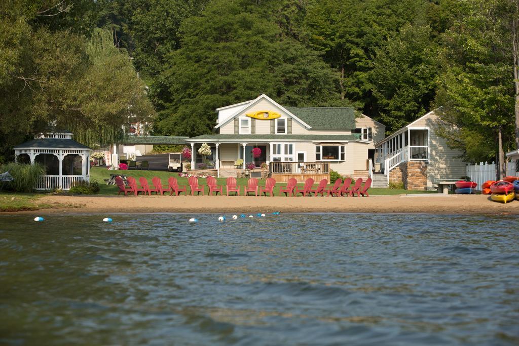 Shore Meadows Lodge Llc Lake George Exteriör bild