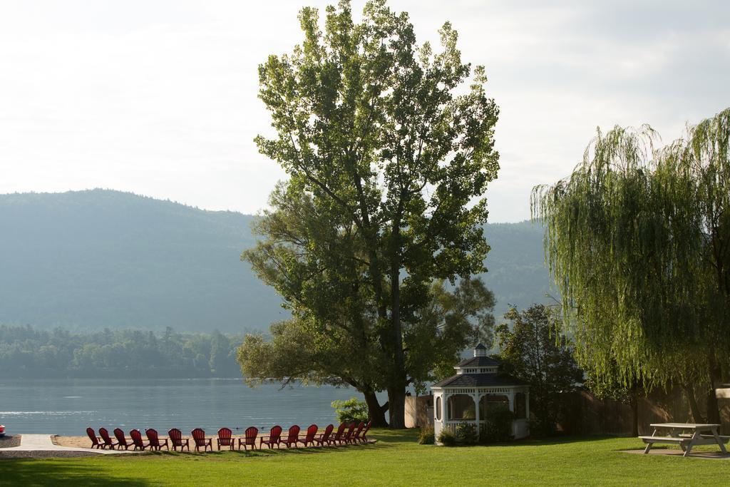 Shore Meadows Lodge Llc Lake George Exteriör bild