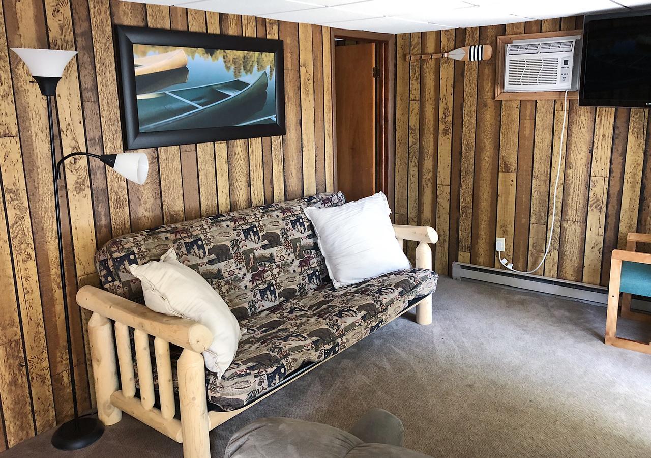 Shore Meadows Lodge Llc Lake George Exteriör bild