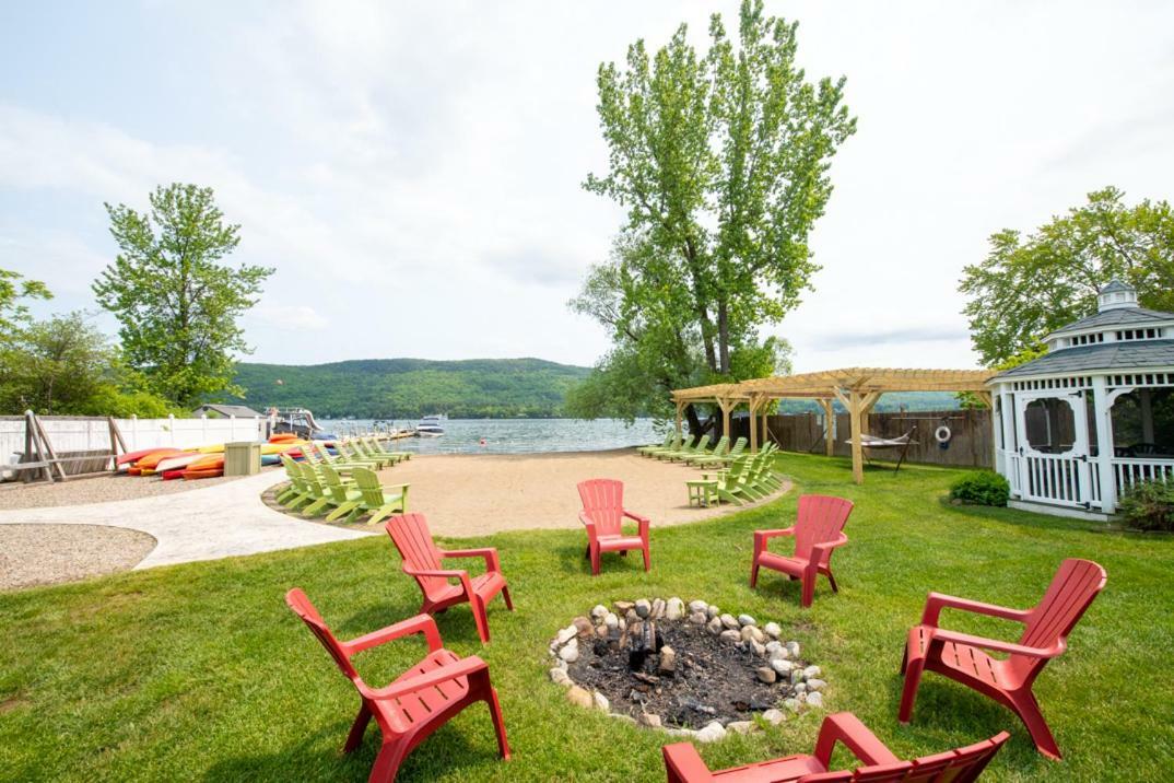 Shore Meadows Lodge Llc Lake George Exteriör bild